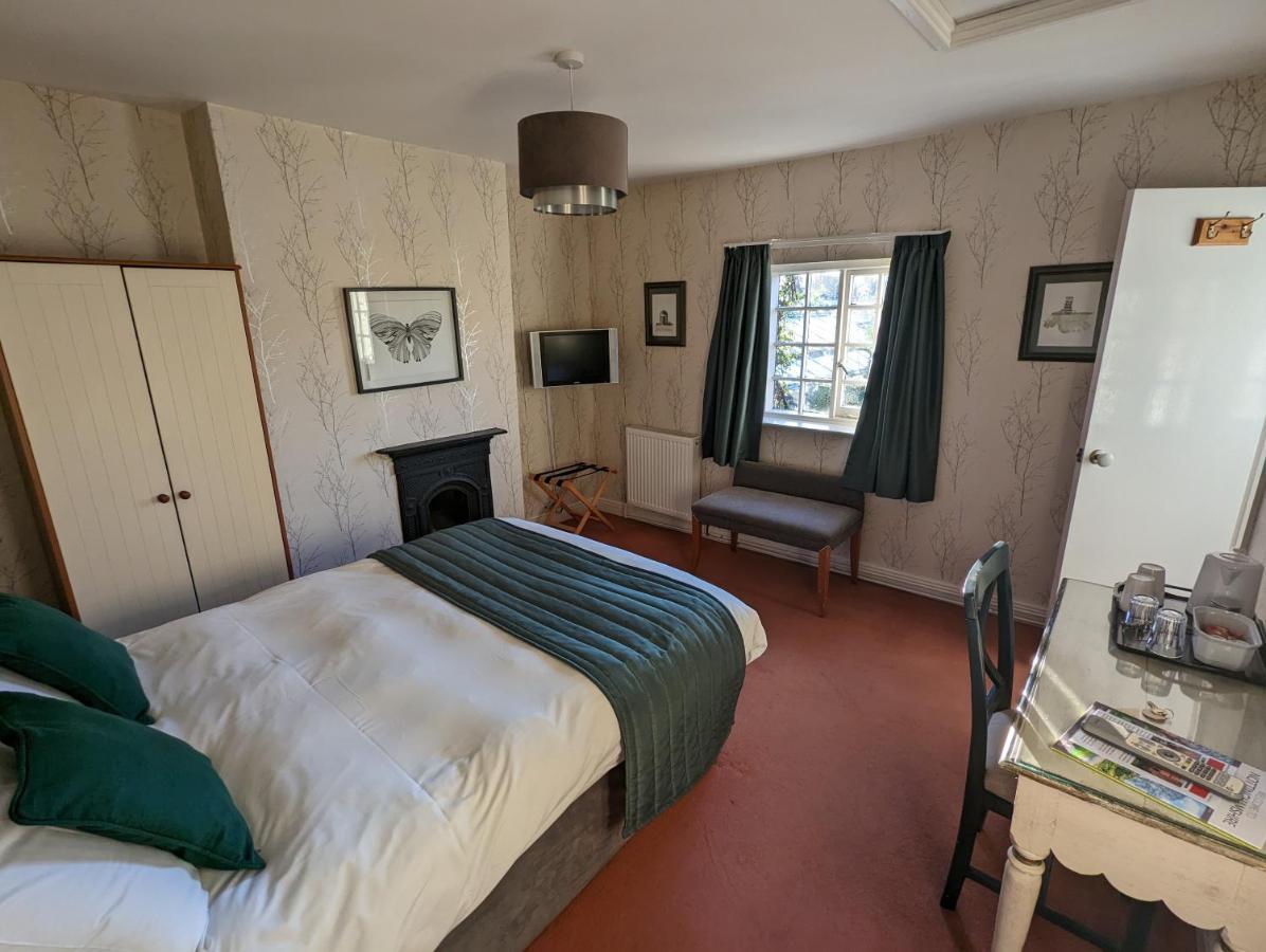 The Cottage Hotel Bradmore  Экстерьер фото