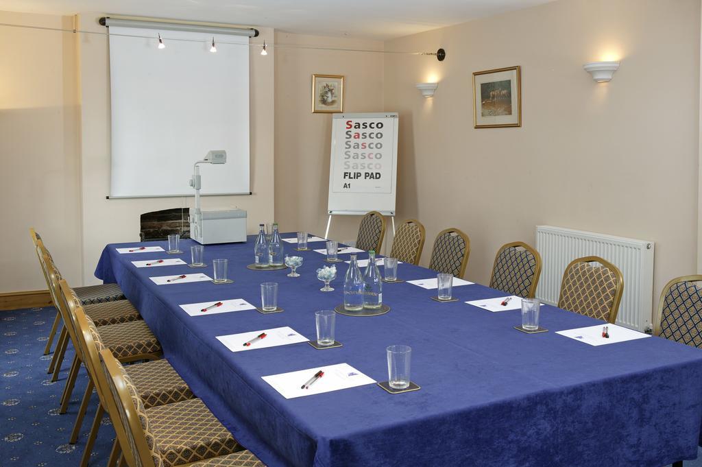 The Cottage Hotel Bradmore  Экстерьер фото