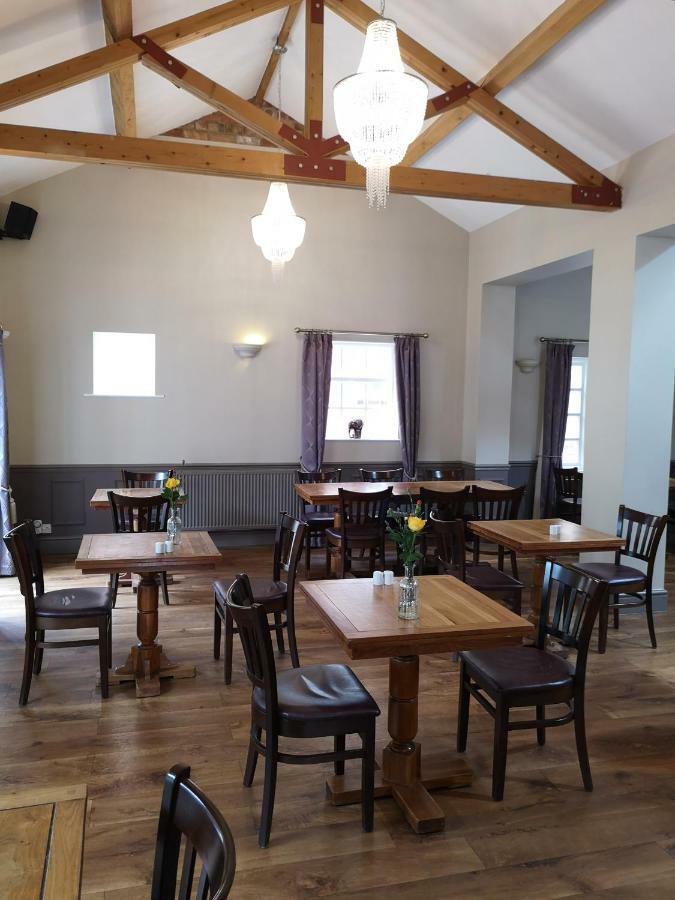 The Cottage Hotel Bradmore  Экстерьер фото