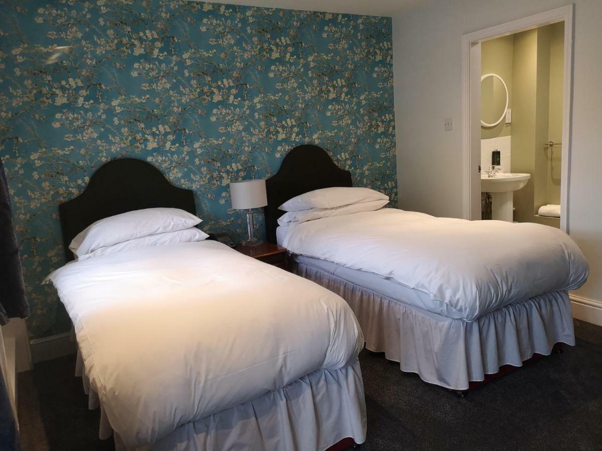 The Cottage Hotel Bradmore  Экстерьер фото