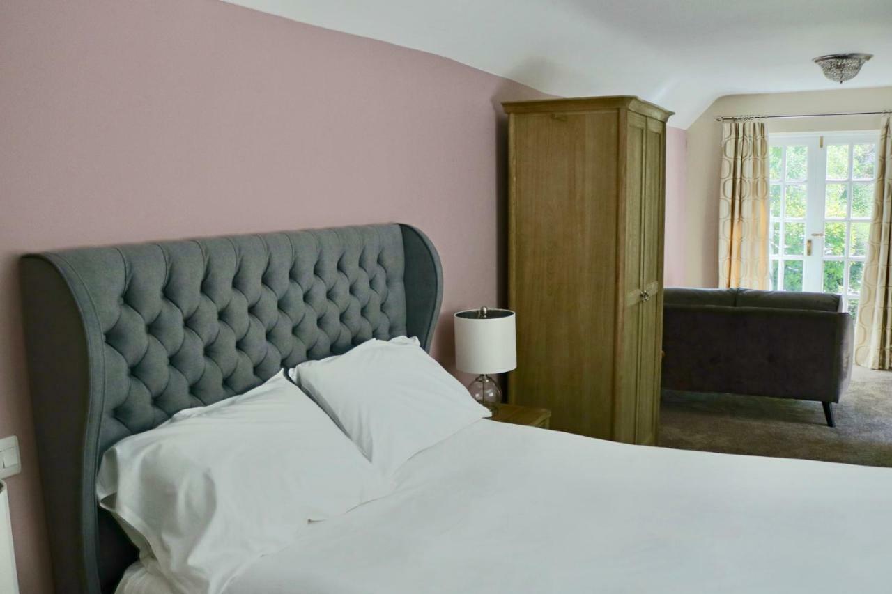 The Cottage Hotel Bradmore  Экстерьер фото
